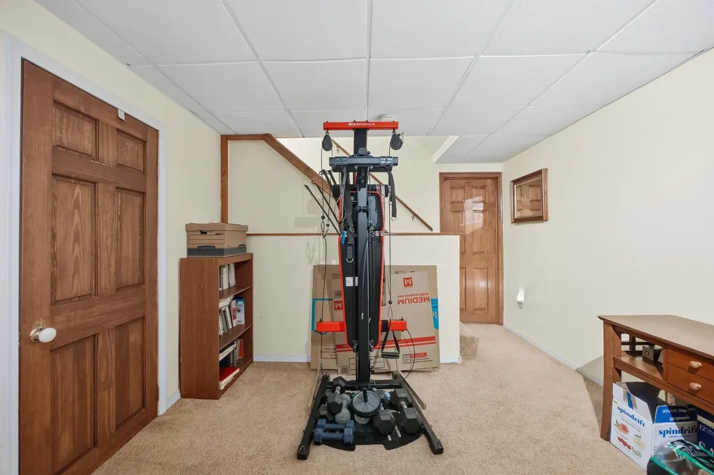 9 Millstream Lane Concord NH 03303