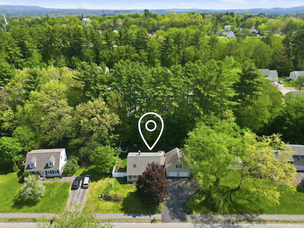 9 Millstream Lane Concord NH 03303