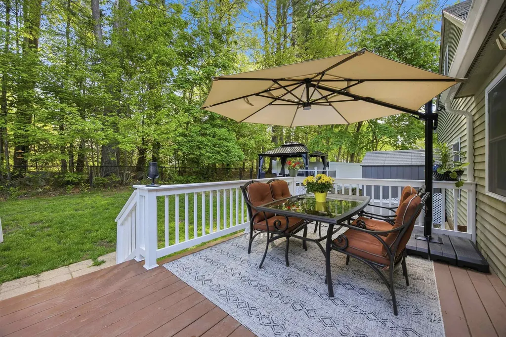9 Millstream Lane Concord NH 03303
