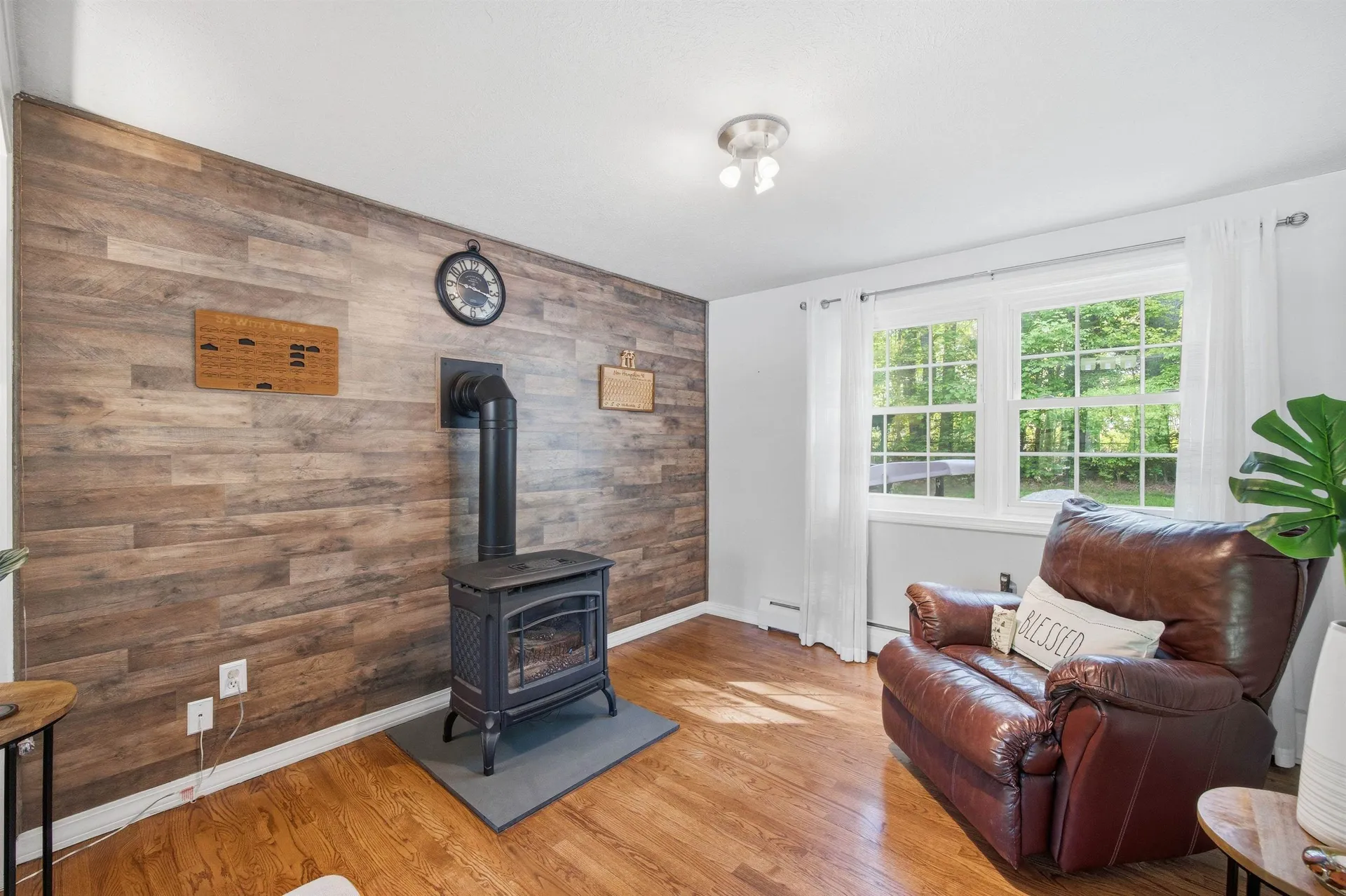 9 Millstream Lane Concord NH 03303