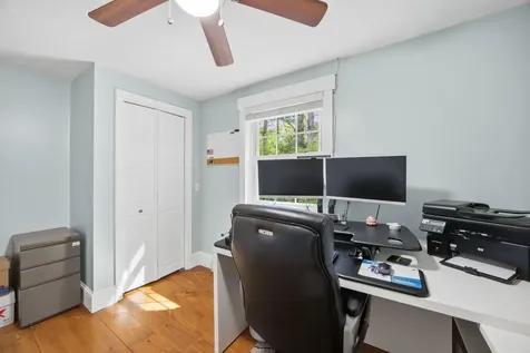 9 Millstream Lane Concord NH 03303