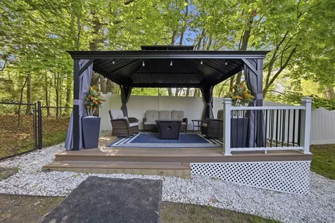 9 Millstream Lane Concord NH 03303