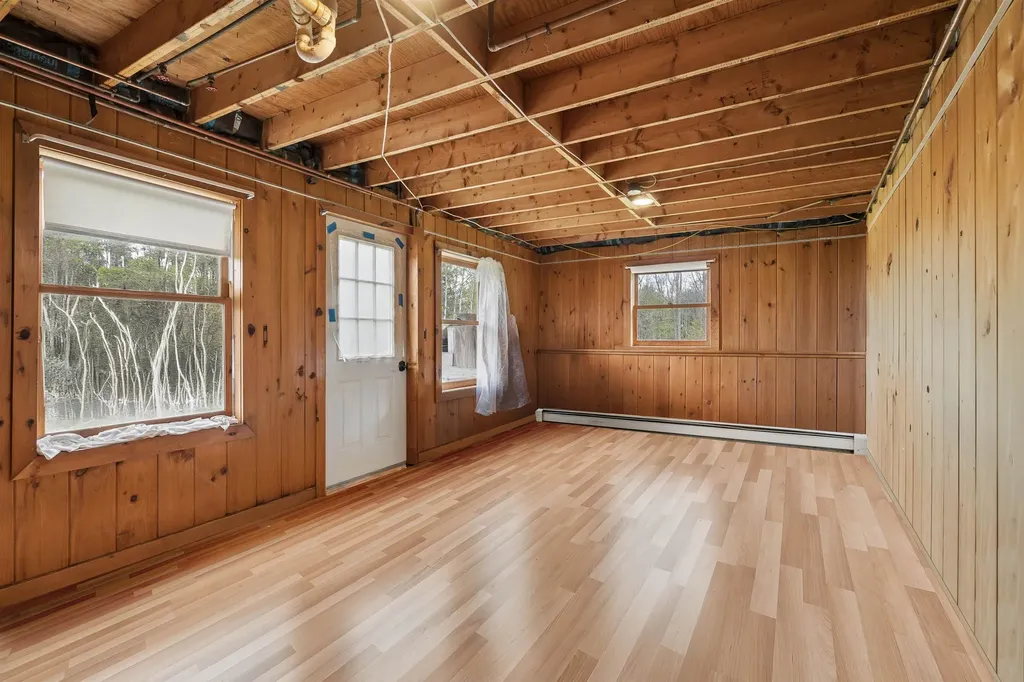 1738 South Road Bradford VT 05033