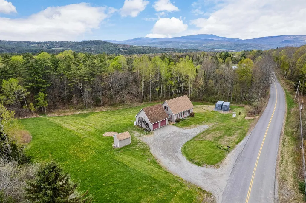 1738 South Road Bradford VT 05033