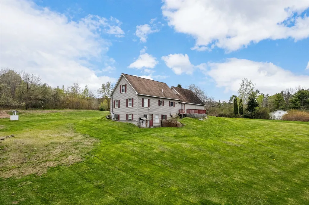 1738 South Road Bradford VT 05033