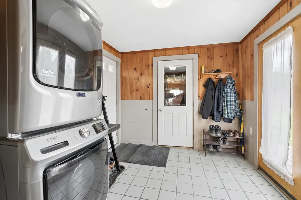 1738 South Road Bradford VT 05033