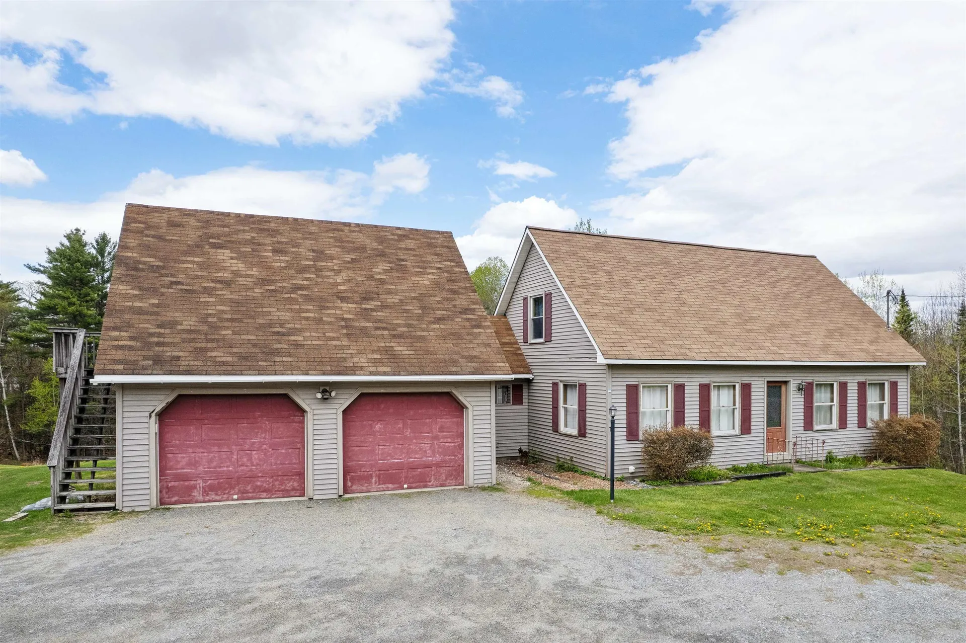 1738 South Road Bradford VT 05033