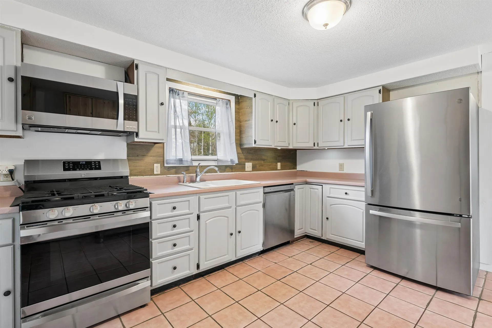 1738 South Road Bradford VT 05033