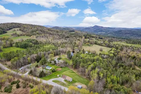 1738 South Road Bradford VT 05033