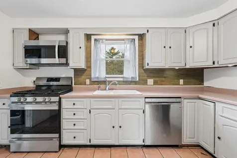 1738 South Road Bradford VT 05033