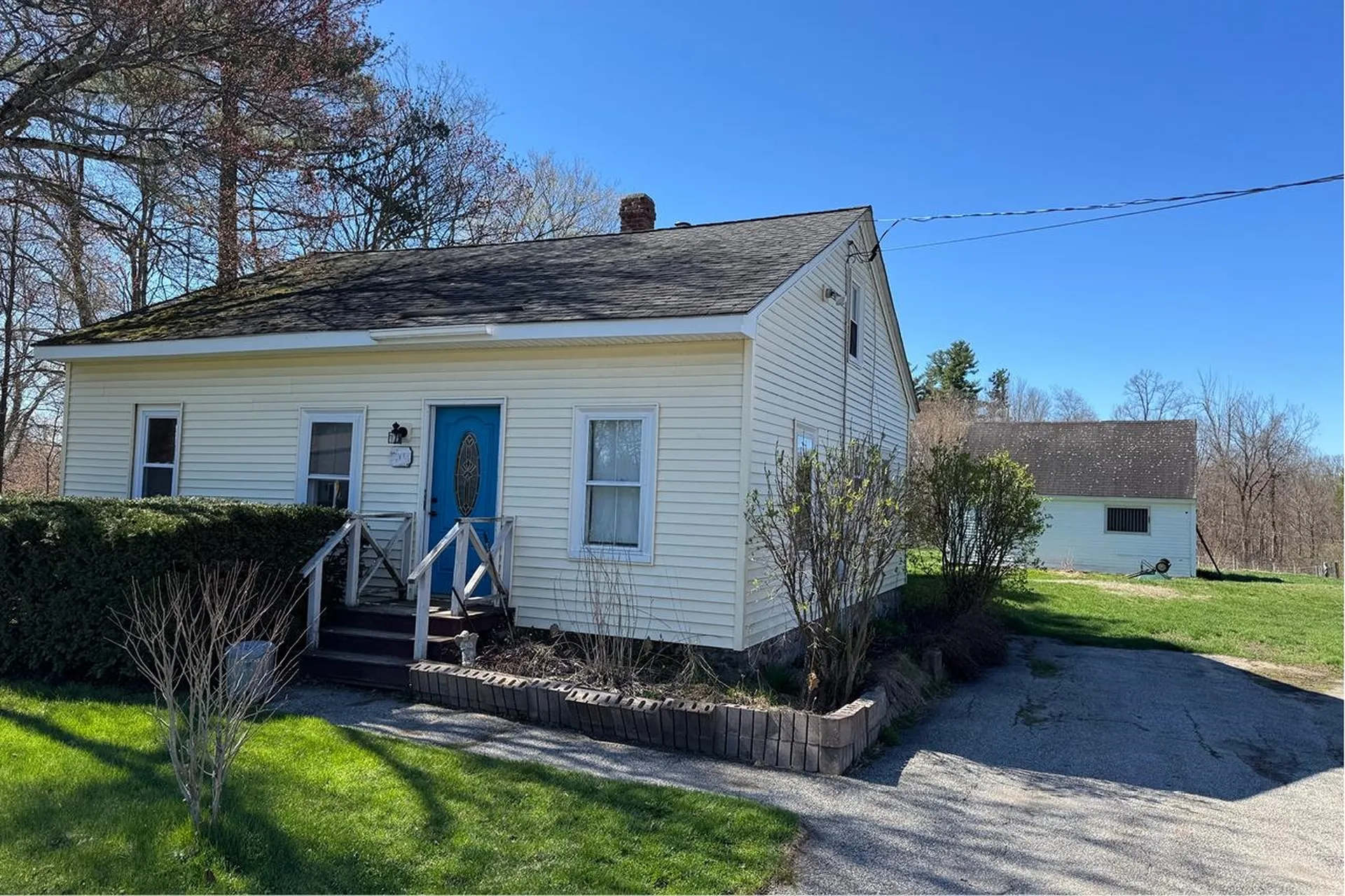 197 Chester Street Chester NH 03036