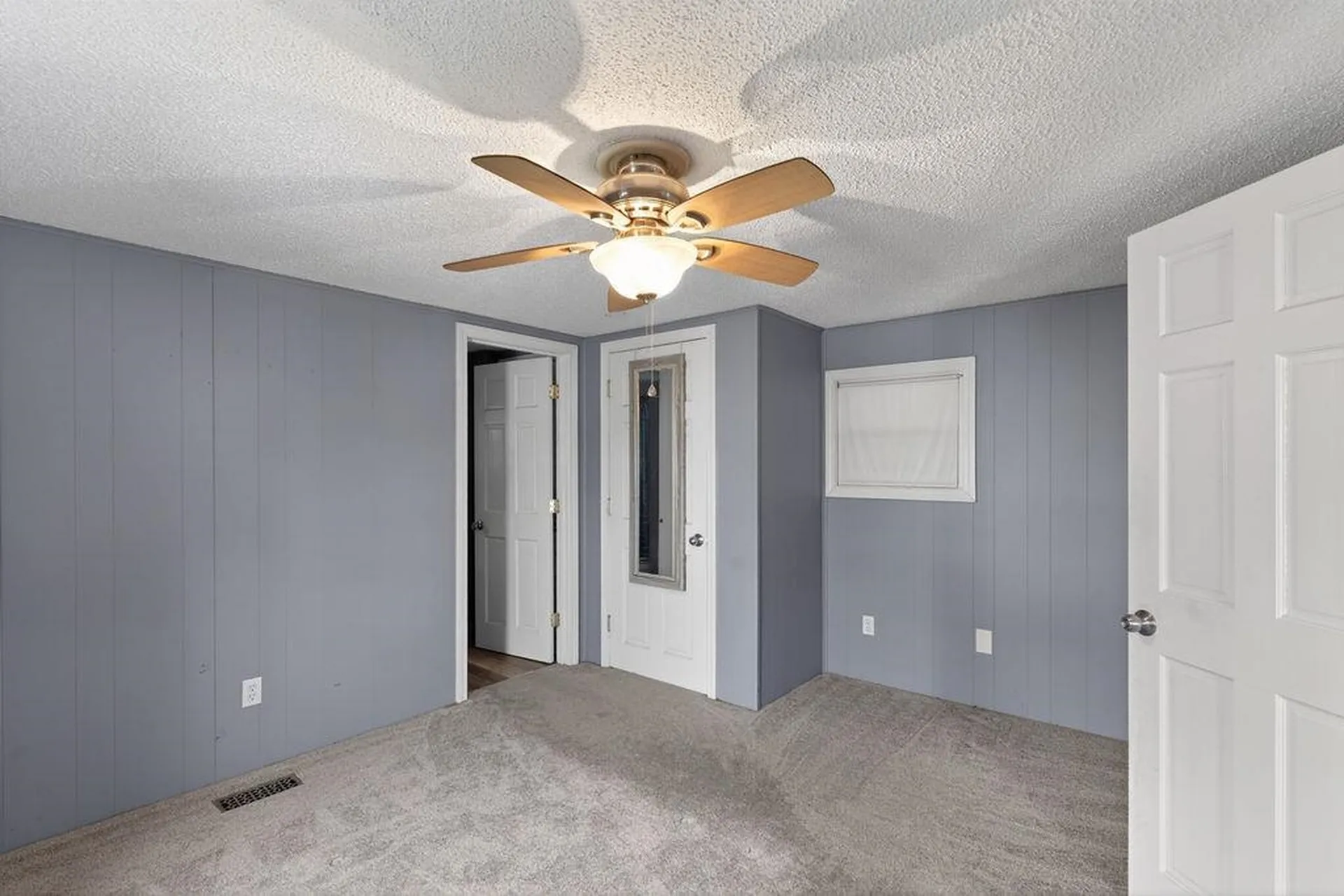 19 Esther Lane Northwood NH 03261