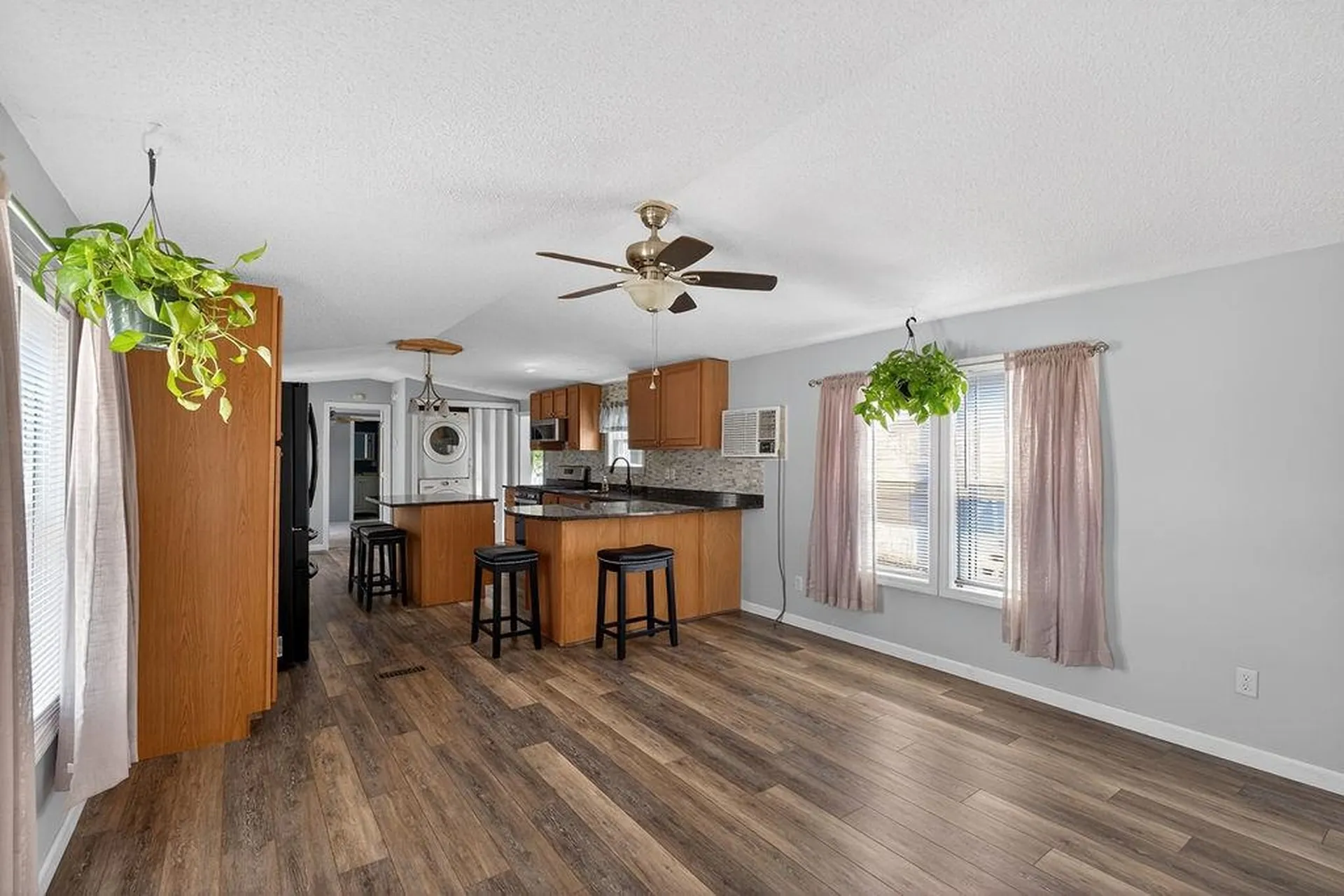 19 Esther Lane Northwood NH 03261