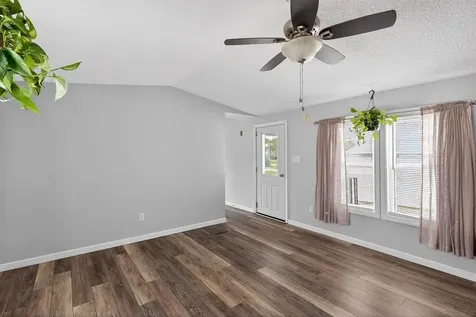 19 Esther Lane Northwood NH 03261