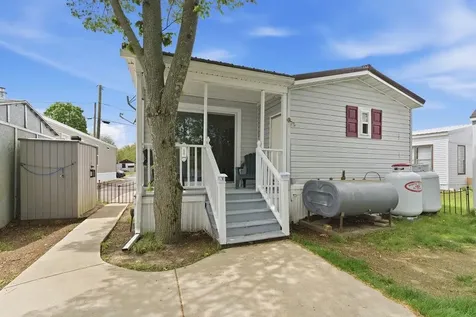 19 Esther Lane Northwood NH 03261