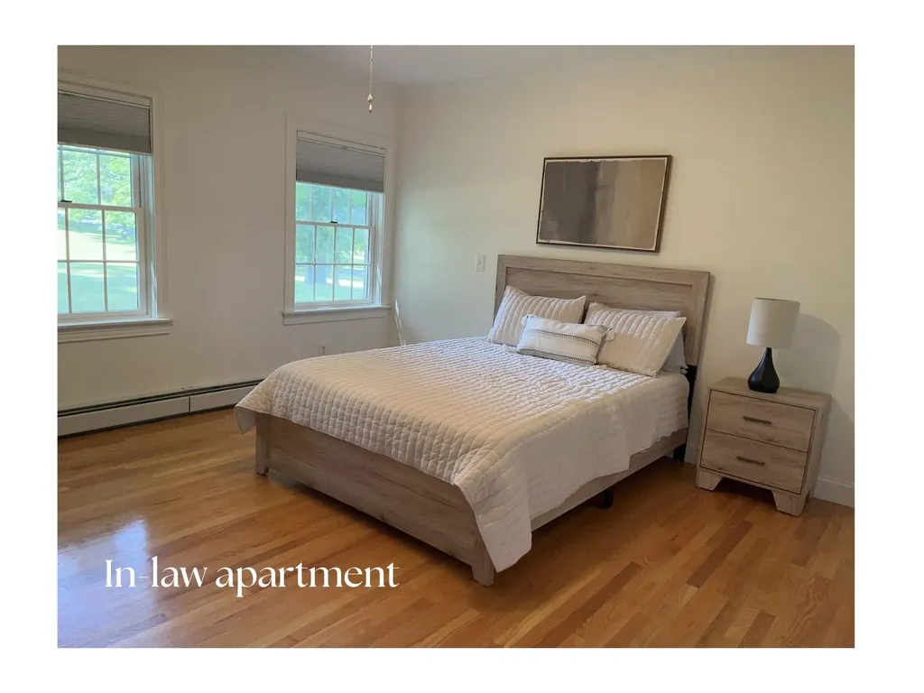 21 Willowbrook Avenue Greenland NH 03840