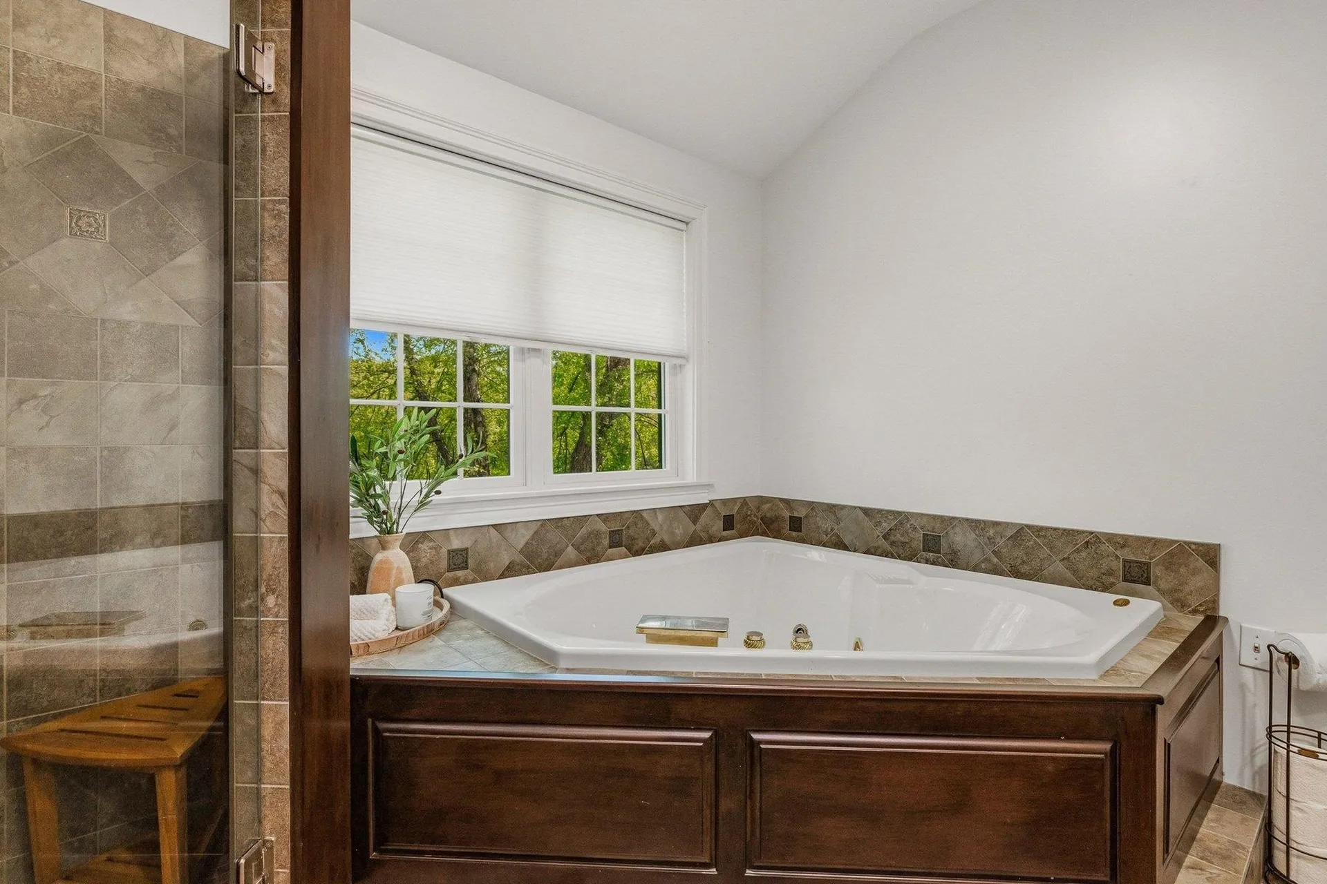 21 Willowbrook Avenue Greenland NH 03840