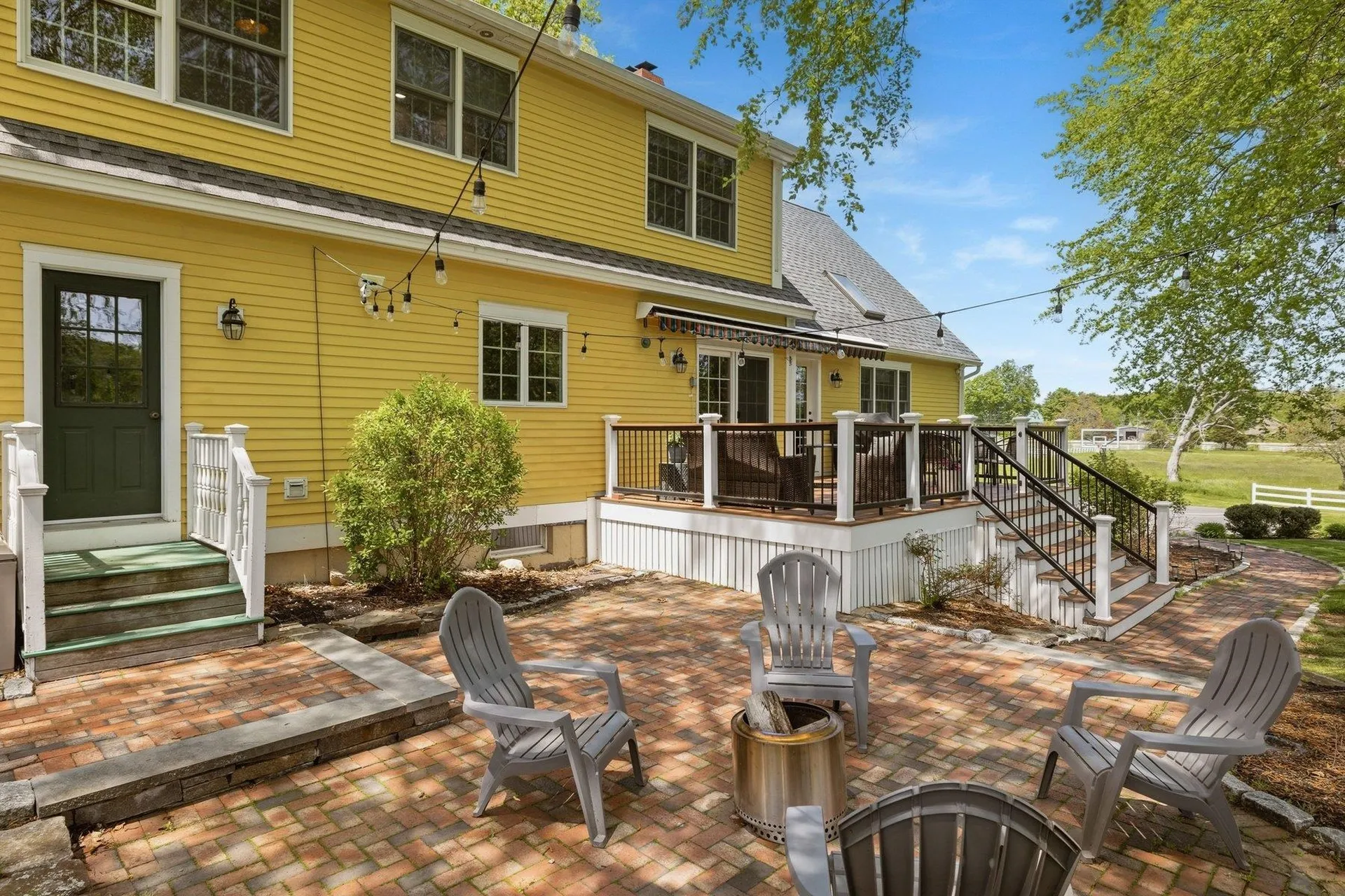 21 Willowbrook Avenue Greenland NH 03840