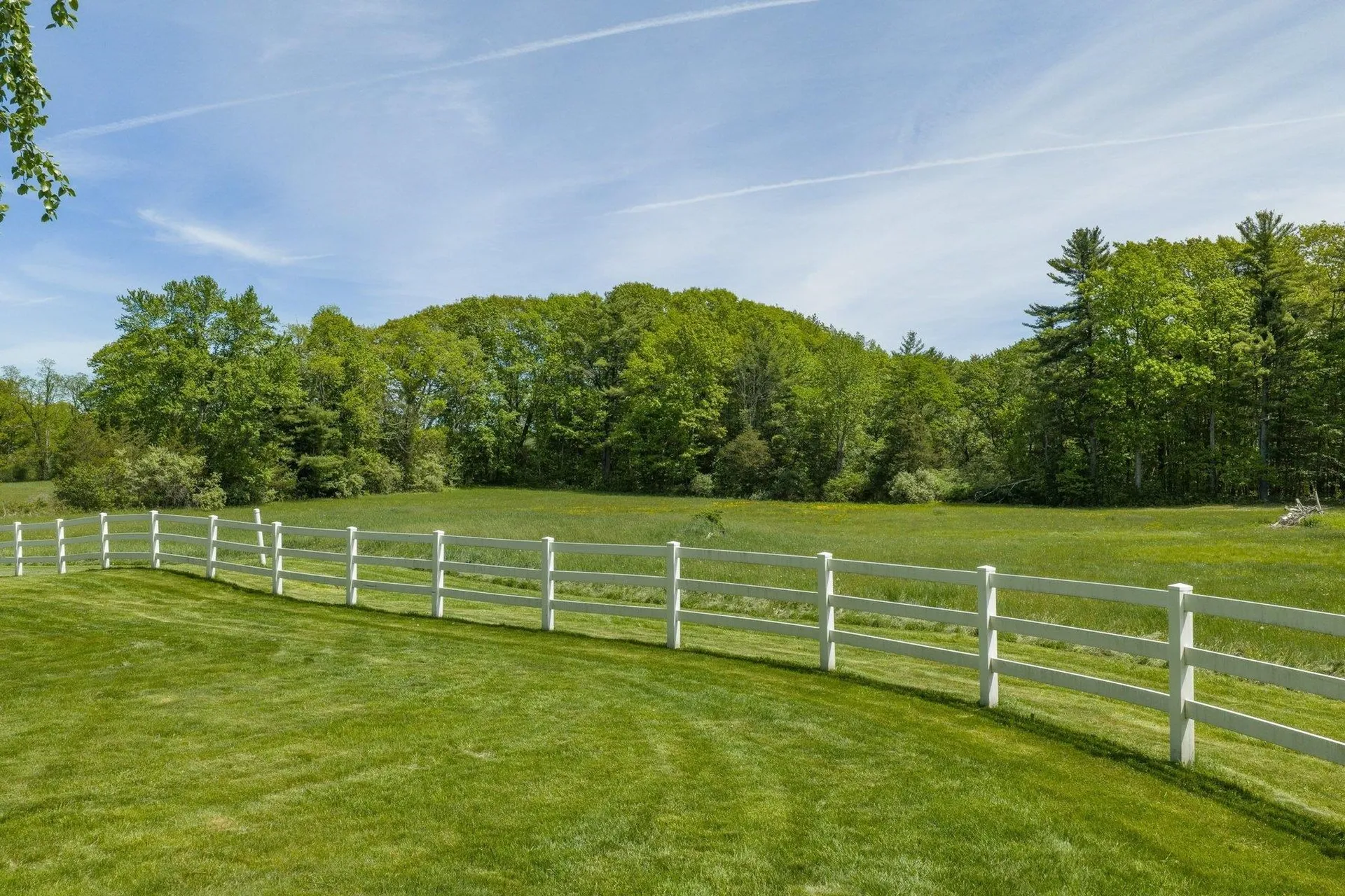 21 Willowbrook Avenue Greenland NH 03840