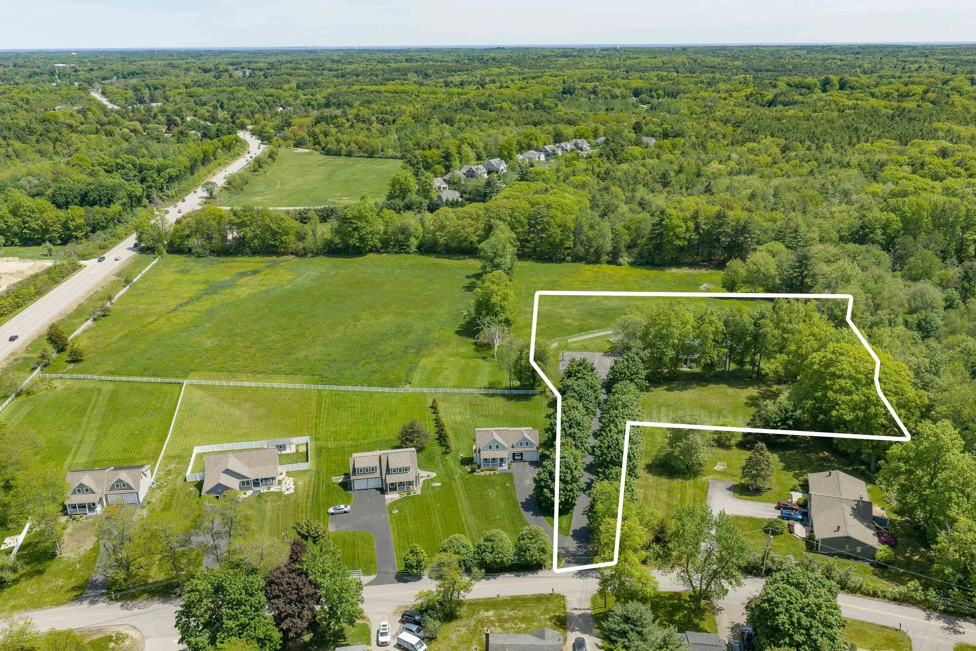 21 Willowbrook Avenue Greenland NH 03840