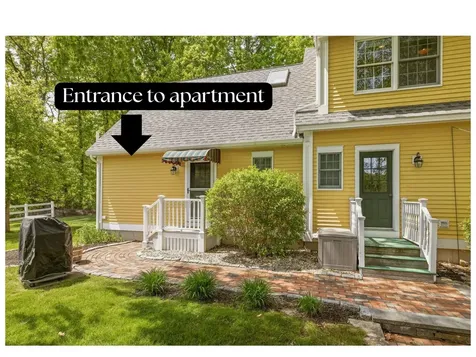 21 Willowbrook Avenue Greenland NH 03840