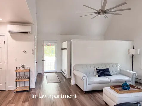 21 Willowbrook Avenue Greenland NH 03840