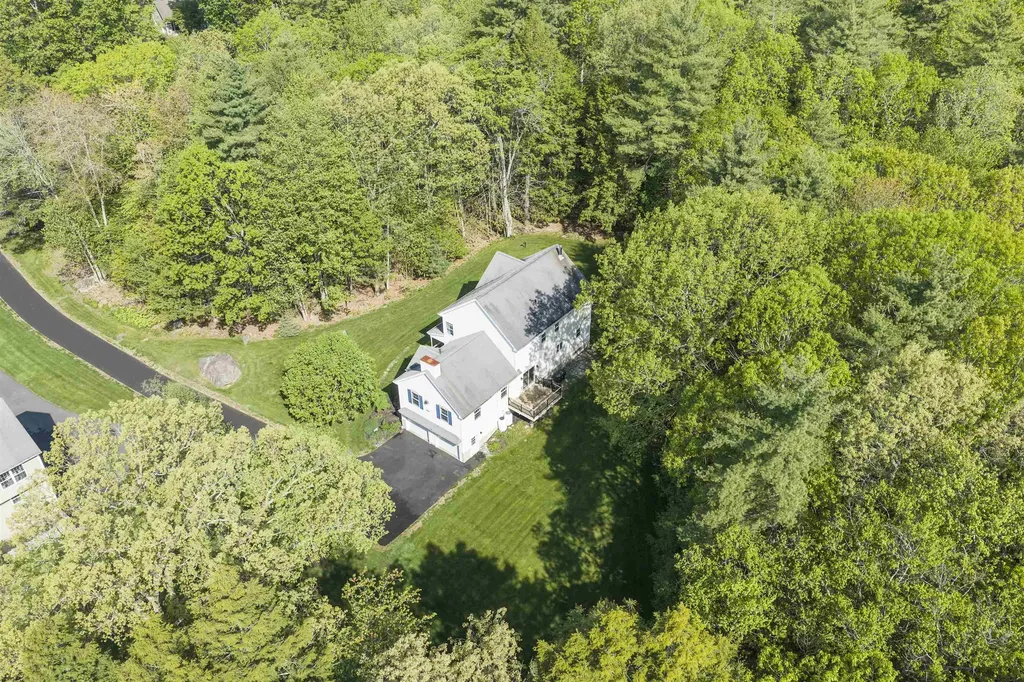 3 Deerhaven Drive Exeter NH 03833