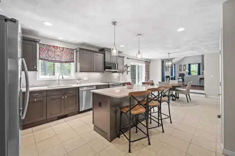 3 Deerhaven Drive Exeter NH 03833