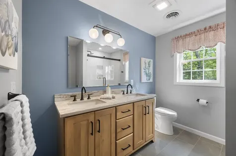 3 Deerhaven Drive Exeter NH 03833