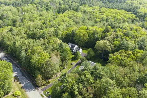 3 Deerhaven Drive Exeter NH 03833