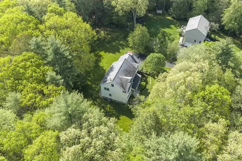 3 Deerhaven Drive Exeter NH 03833