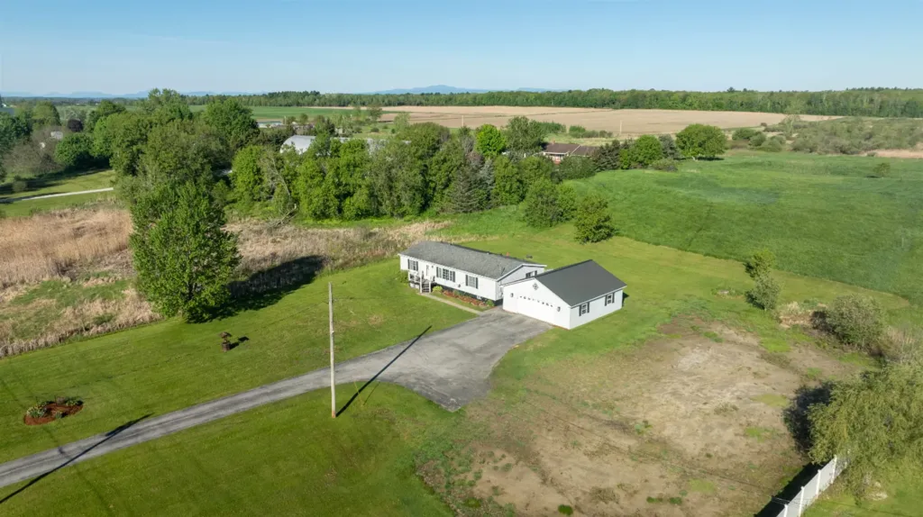 72 Middle Road Swanton VT 05488