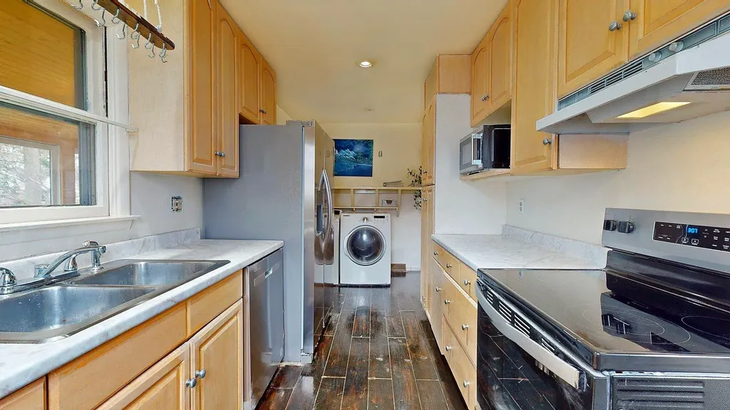 56 Curtis Avenue Burlington VT 05401