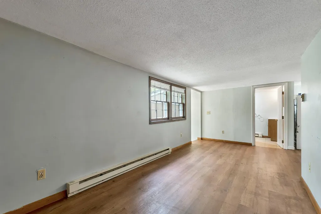 14 Belmont Street Salem NH 03079