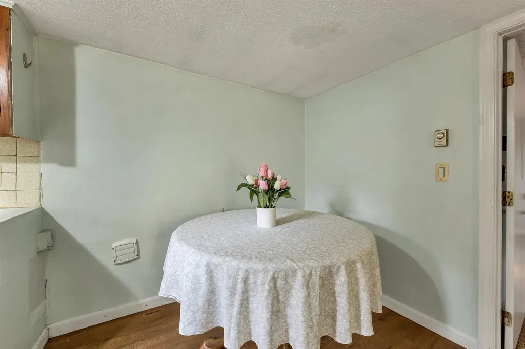 14 Belmont Street Salem NH 03079