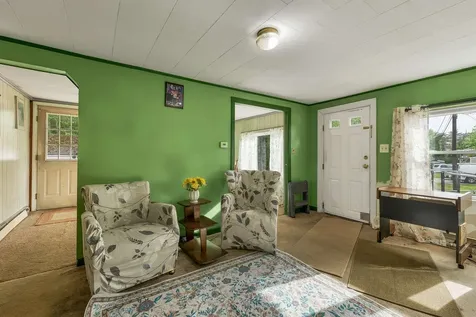 14 Belmont Street Salem NH 03079