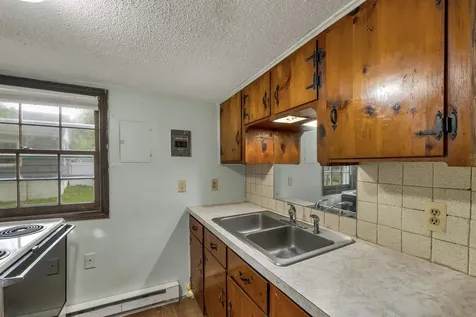 14 Belmont Street Salem NH 03079