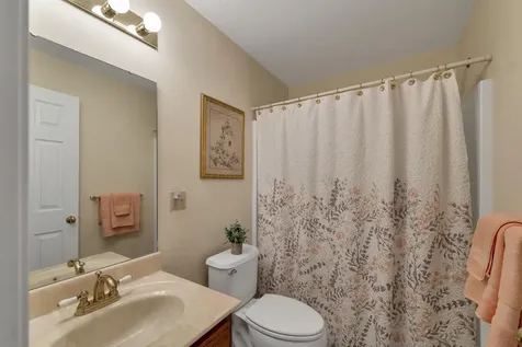 28 Autumn Lane Gilford NH 03249
