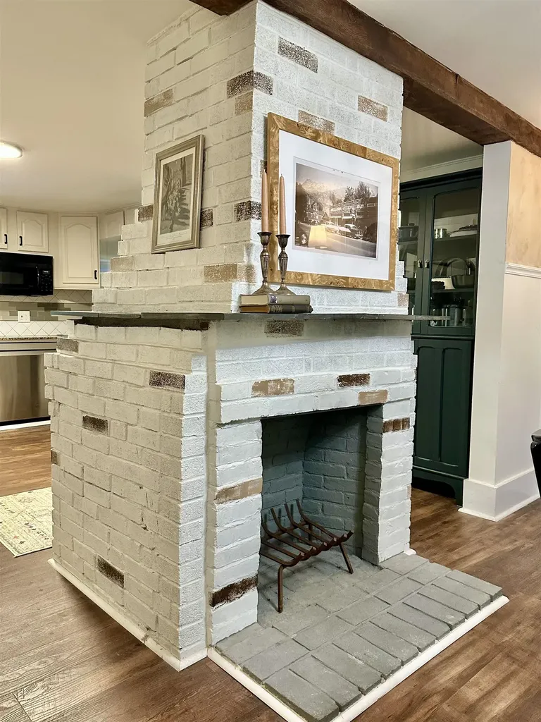 130 Village Road Langdon NH 03602