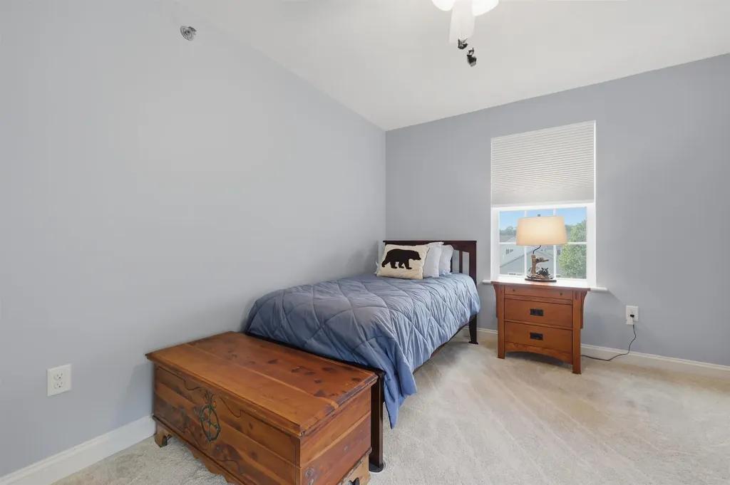 56 Hall Road Fremont NH 03044