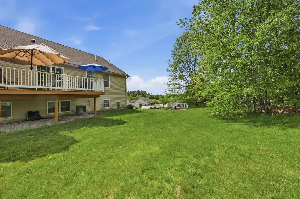 56 Hall Road Fremont NH 03044