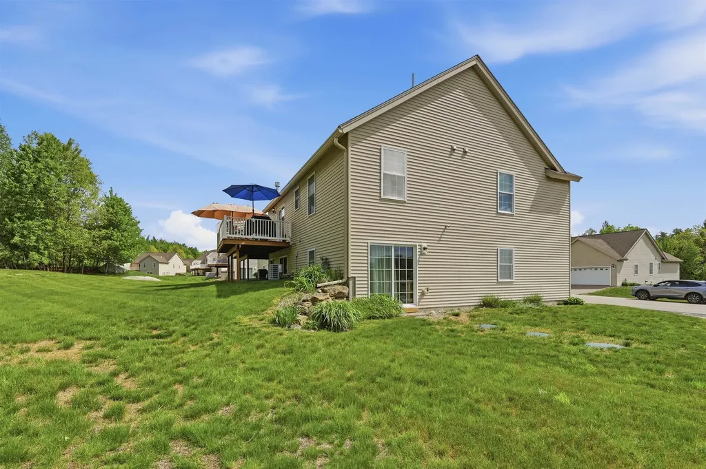 56 Hall Road Fremont NH 03044