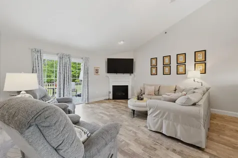 56 Hall Road Fremont NH 03044