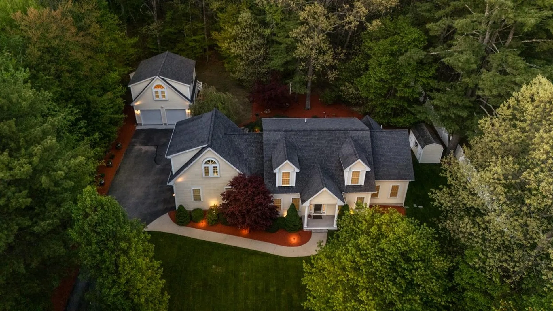 5 Glastombury Drive Sandown NH 03873