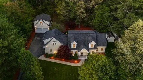 5 Glastombury Drive Sandown NH 03873