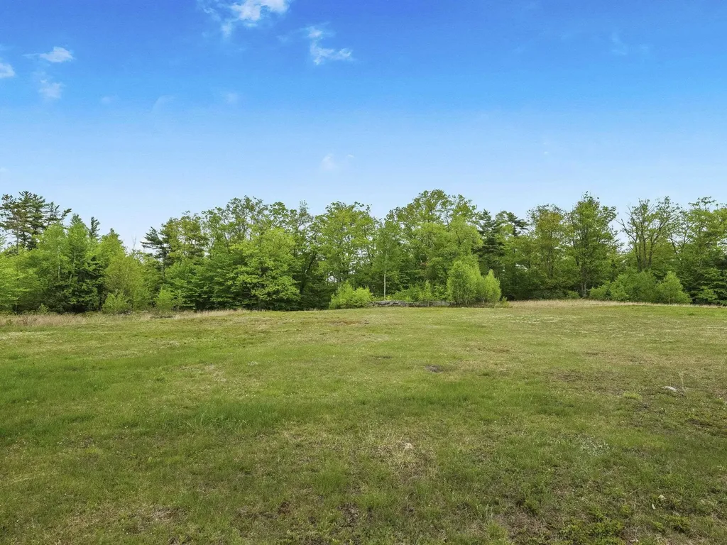 450 Leighton Corner Road Wakefield NH 03872