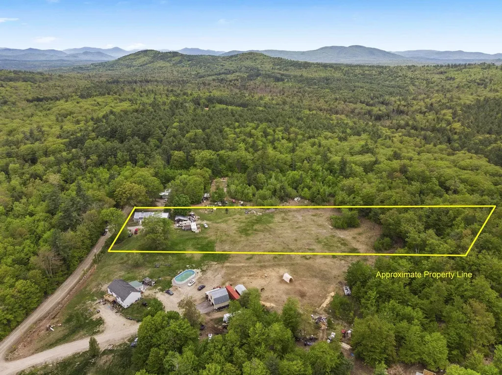 450 Leighton Corner Road Wakefield NH 03872