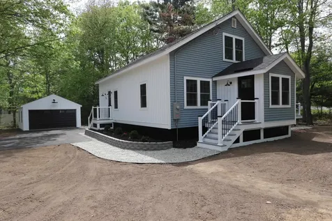 94 Blackwater Road Somersworth NH 03878