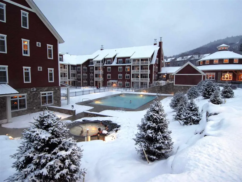 102 Forest Drive Warren VT 05674