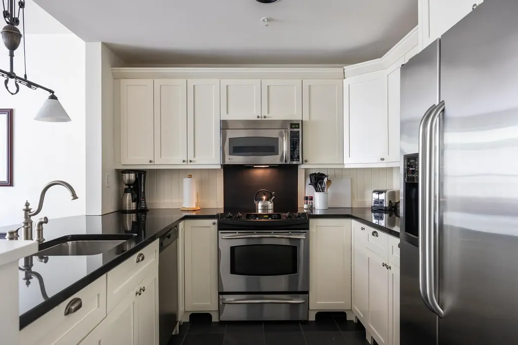 102 Forest Drive Warren VT 05674